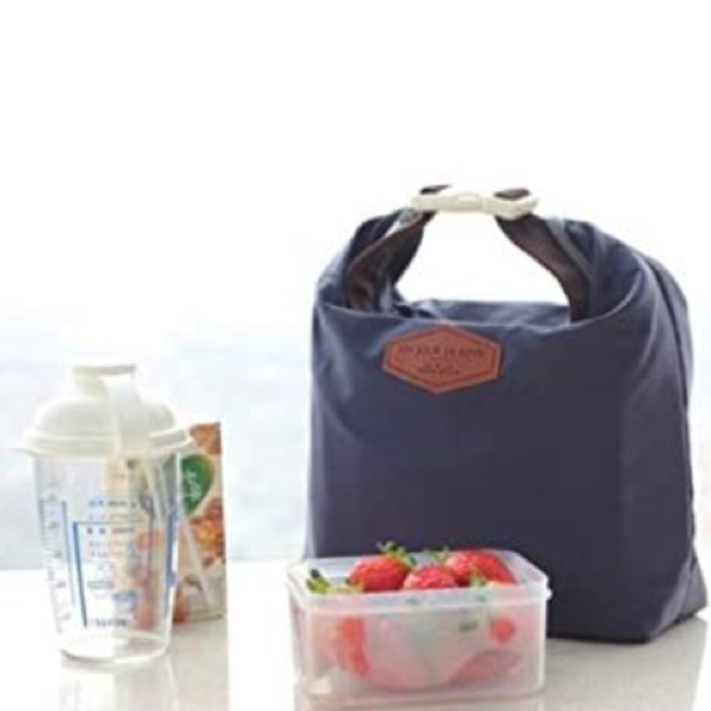 Un Jour Dereve Navy Insulated Bag